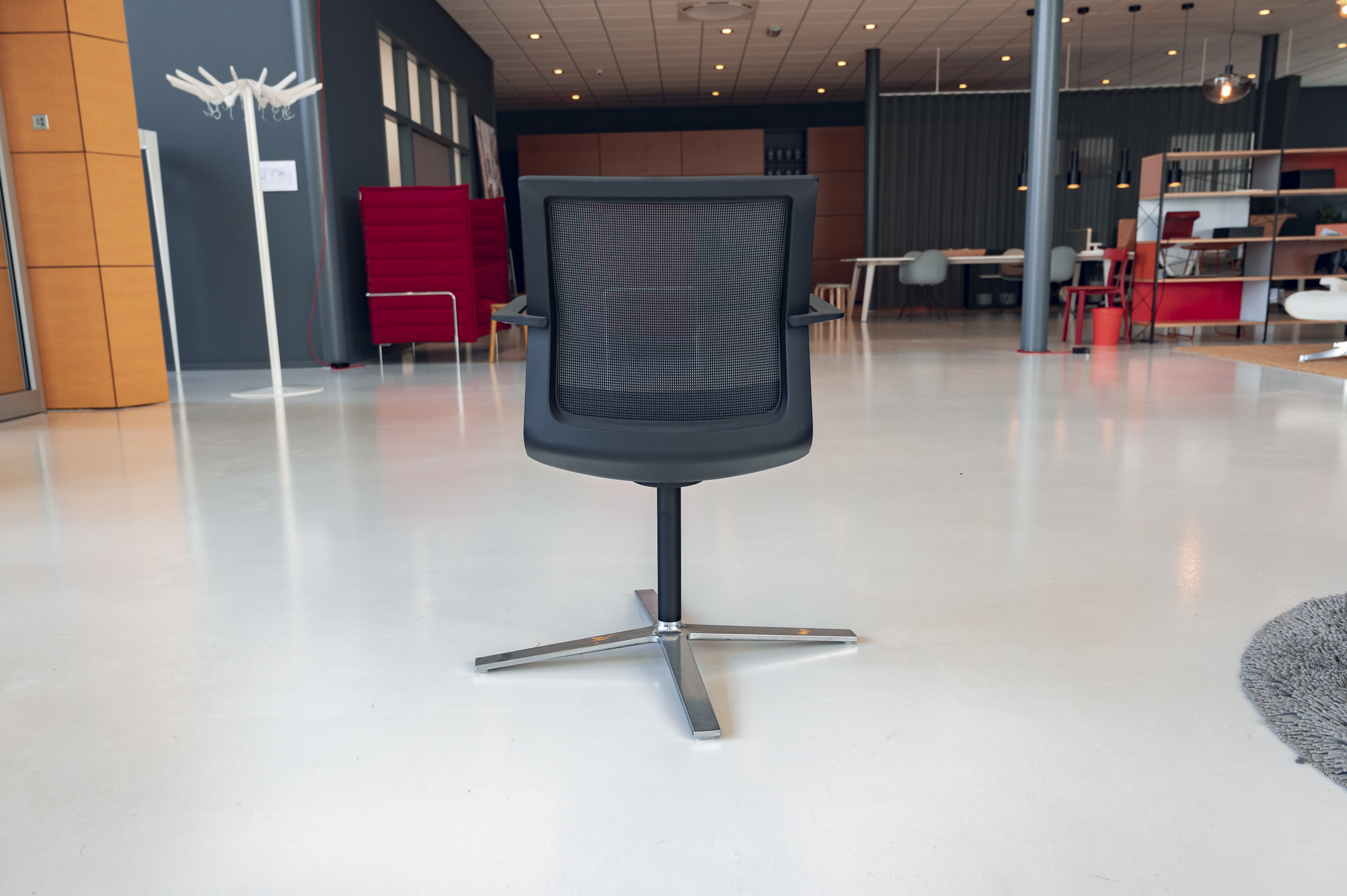 Sale Oving Projectinrichting Kantoor Zorg Horeca Orange Box vergaderstoel