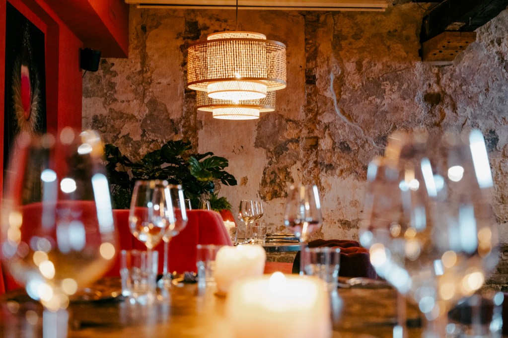 oving cdg 8136 klein Oving Projectinrichting Kantoor Zorg Horeca