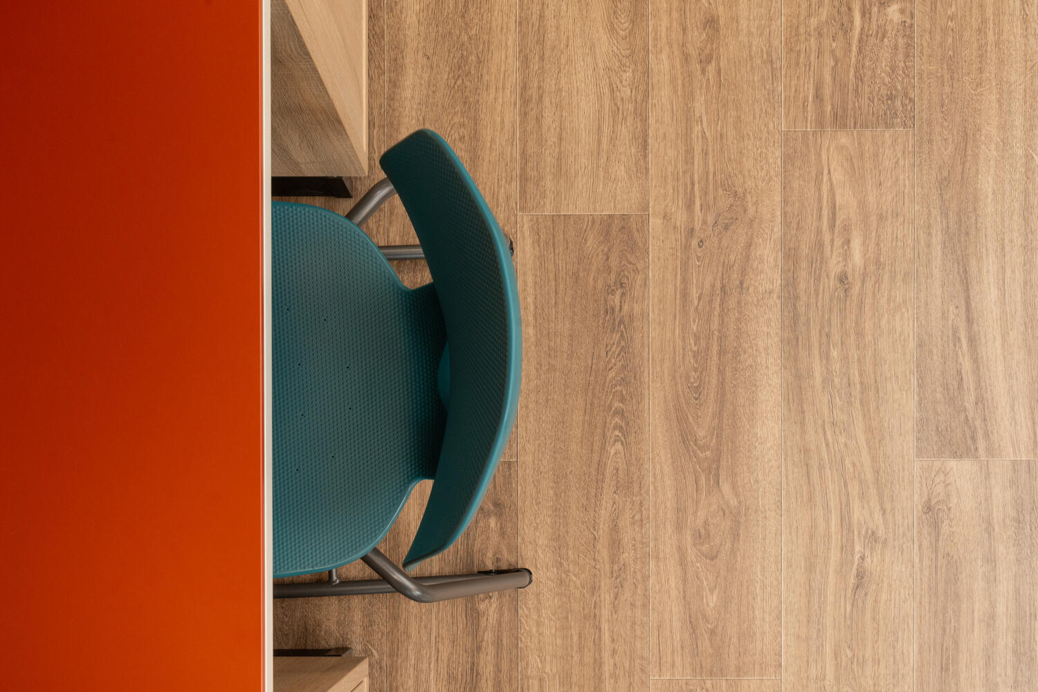 Portfolios Oving Projectinrichting Kantoor Zorg Horeca RF NL Vechtdal College Referentie Linoleum Floor Veneto 012 Oving Projectinrichting Kantoor Zorg Horeca