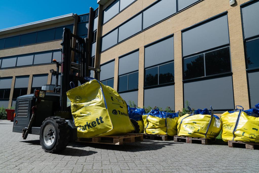 RF NL Vechtdal College Referentie Linoleum Floor Veneto 038 Oving Projectinrichting Kantoor Zorg Horeca