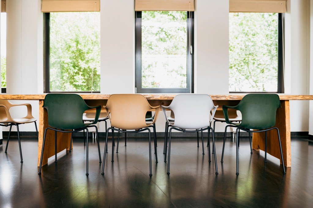 oving unive koffiecorner 8369 web Oving Projectinrichting Kantoor Zorg Horeca