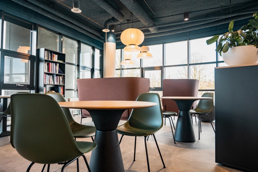 oving accare 9529 Oving Projectinrichting Kantoor Zorg Horeca